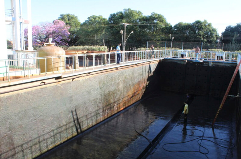 Limpeza de reservatorio